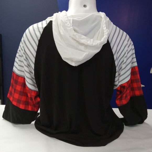 HOODIE SHIRT CHRISTMAS THEME - Picture 3 of 4